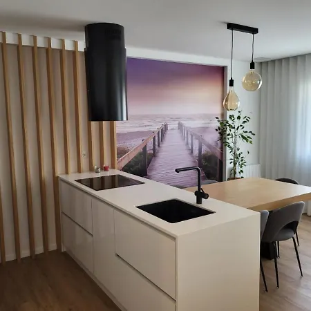 Apartamento Cinema Ferias Em *